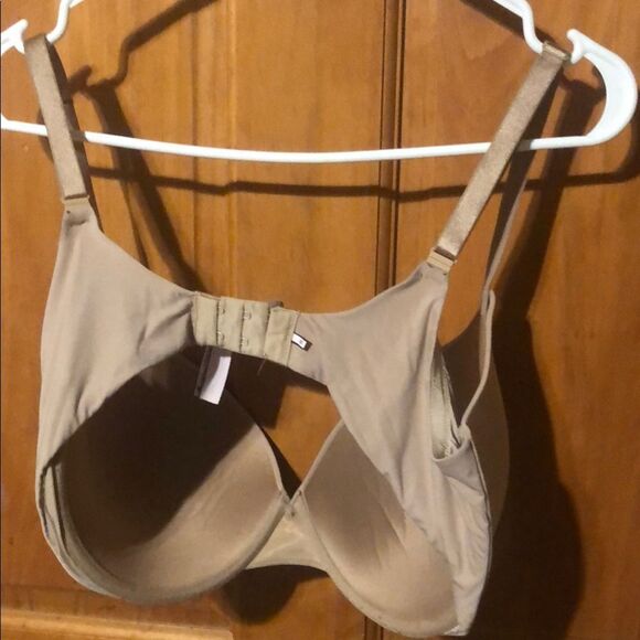 Victoria secret tan lightly push up perfect shape bra Sz 38DD - Picture 3 of 5